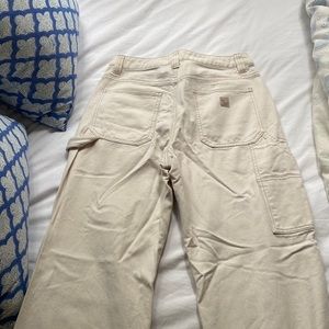 Aritzia Cargo Pants
